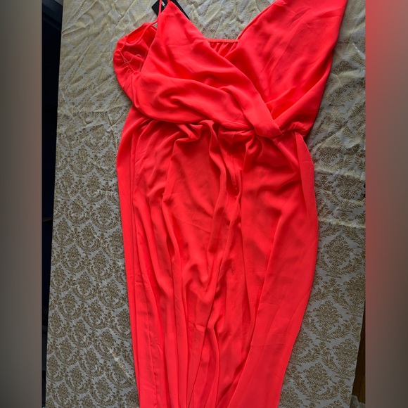 NWT SIZE 2X Fashion Nova Neon Hot Coral Spaghetti Strap Jumpsuit - Picture 4 of 5